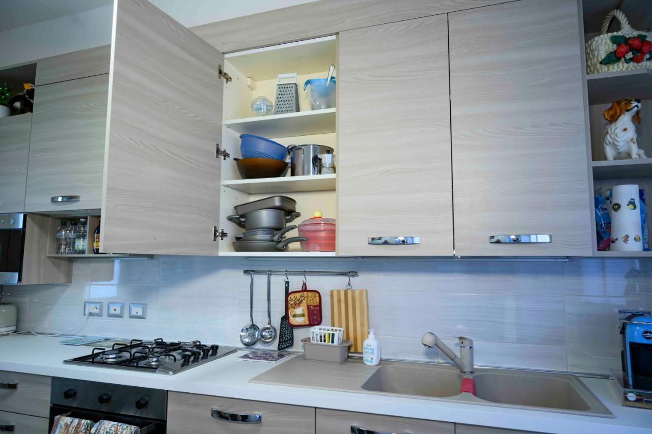 Intero Appartamento Con Giardino E Colazione Dario ปาร์มา ภายนอก รูปภาพ